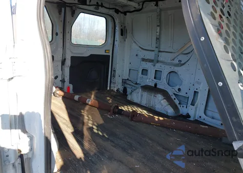 2016 Ford Transit-250 z USA, uszkodzony, nr VIN 1FTYR1ZM1GKA34788